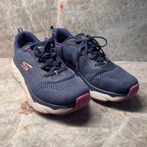 Skechers Go Run Elevate Shoe Size 10